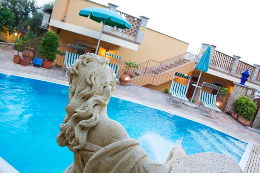 Villa Cristina ジャルディーニ・ナクソス エクステリア 写真