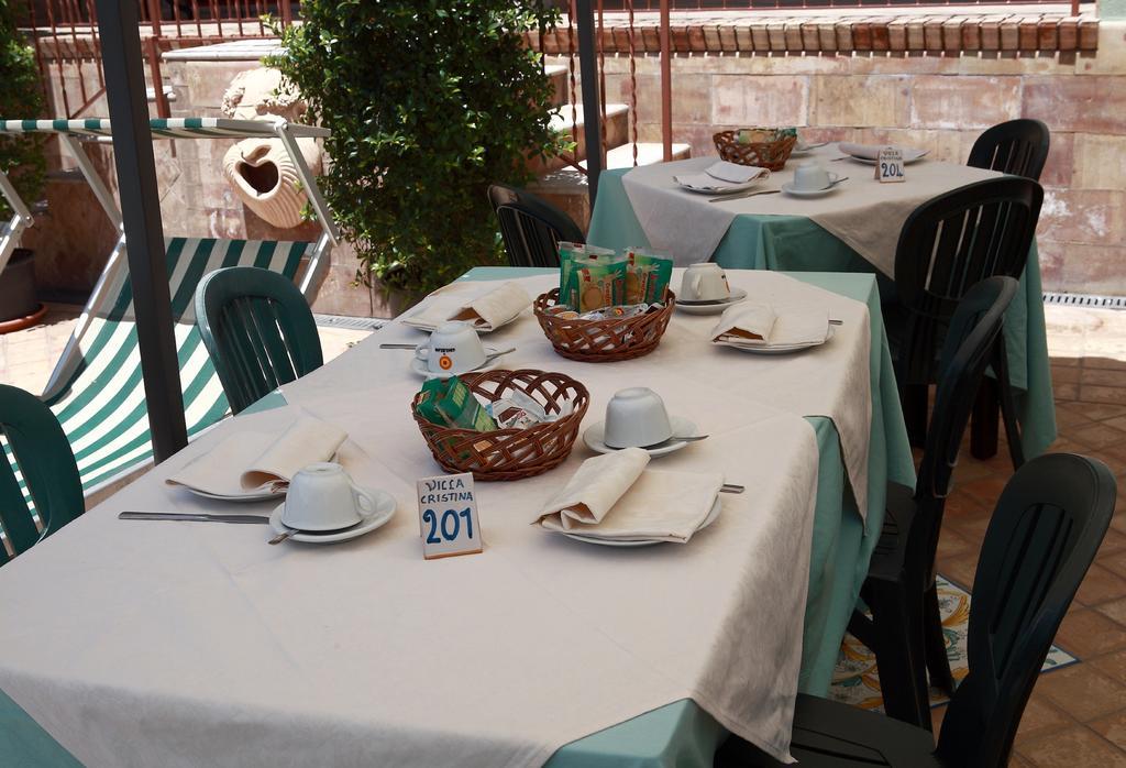 Villa Cristina ジャルディーニ・ナクソス エクステリア 写真